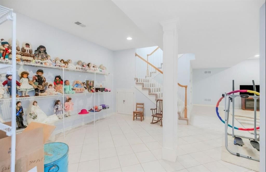 12556 Farley Street — photo 25