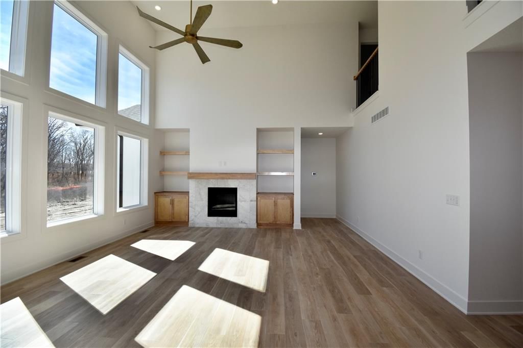 Photo 6 of 10 - 8373 NE 77th Terrace