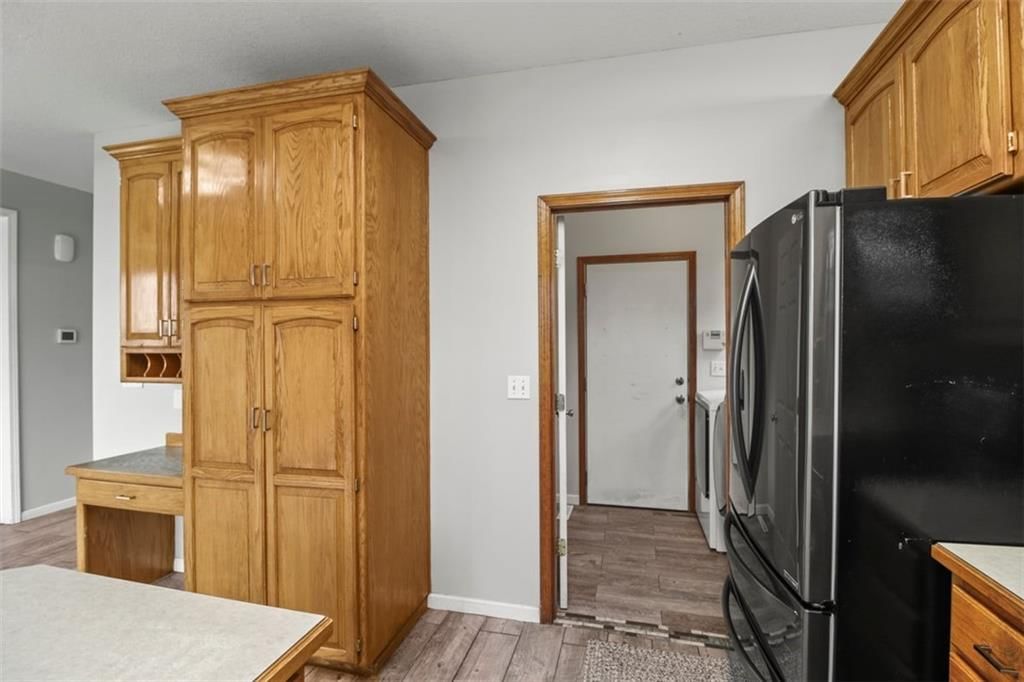 Photo 12 of 39 - 616 SW Shorthorn Drive