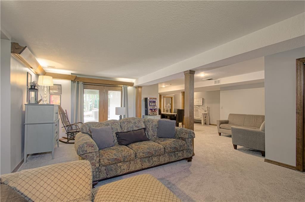 Photo 27 of 39 - 16618 NE 113th Street