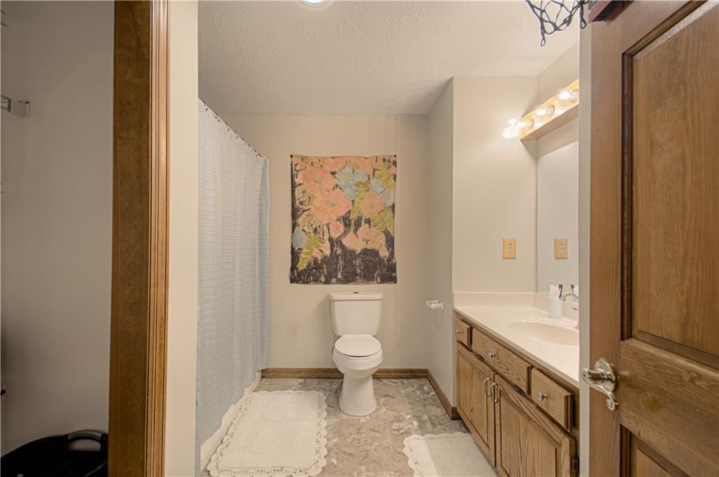 Photo 30 of 39 - 16618 NE 113th Street