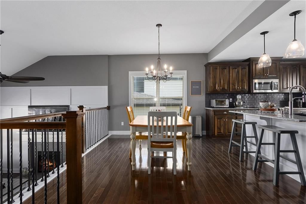 9008 N MERSINGTON Avenue — photo 8