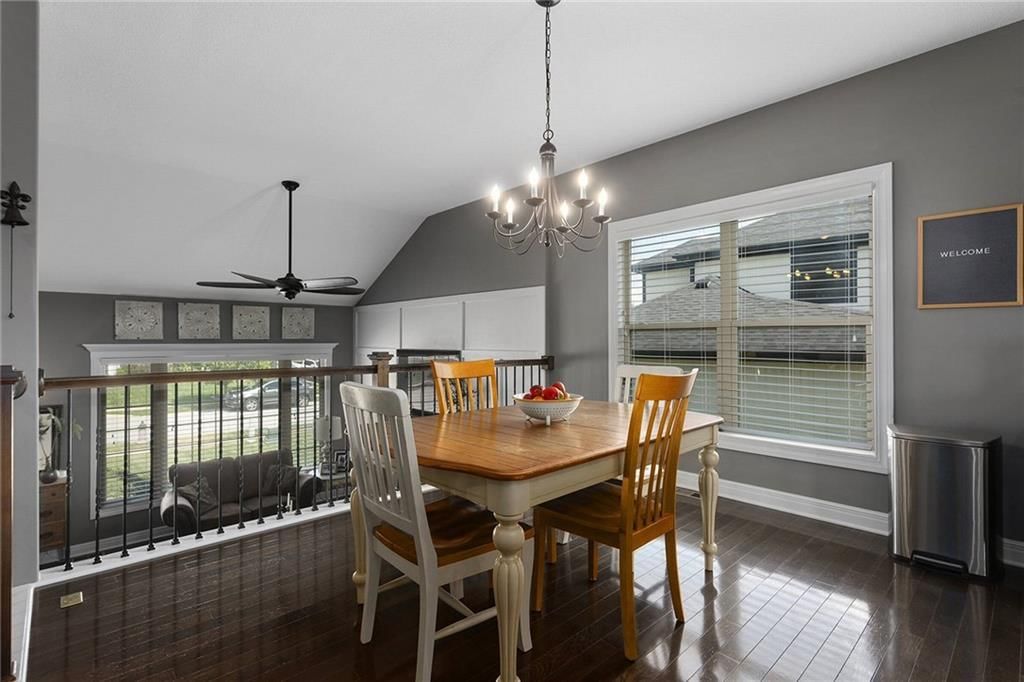9008 N MERSINGTON Avenue — photo 14