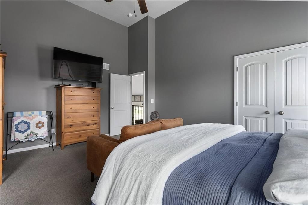9008 N MERSINGTON Avenue — photo 17