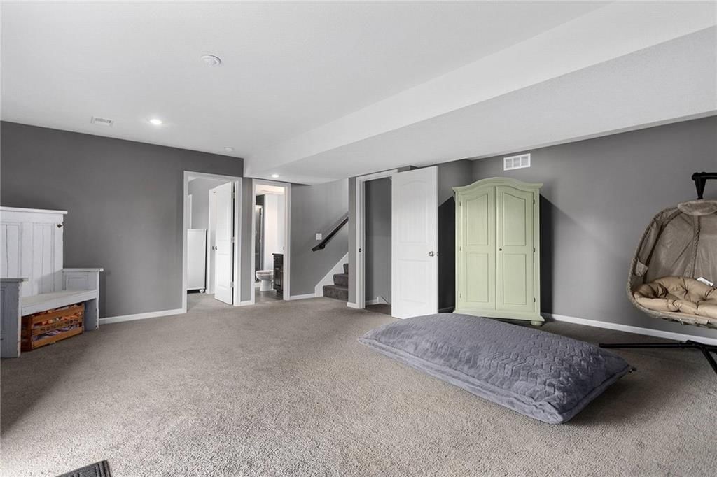 9008 N MERSINGTON Avenue — photo 32