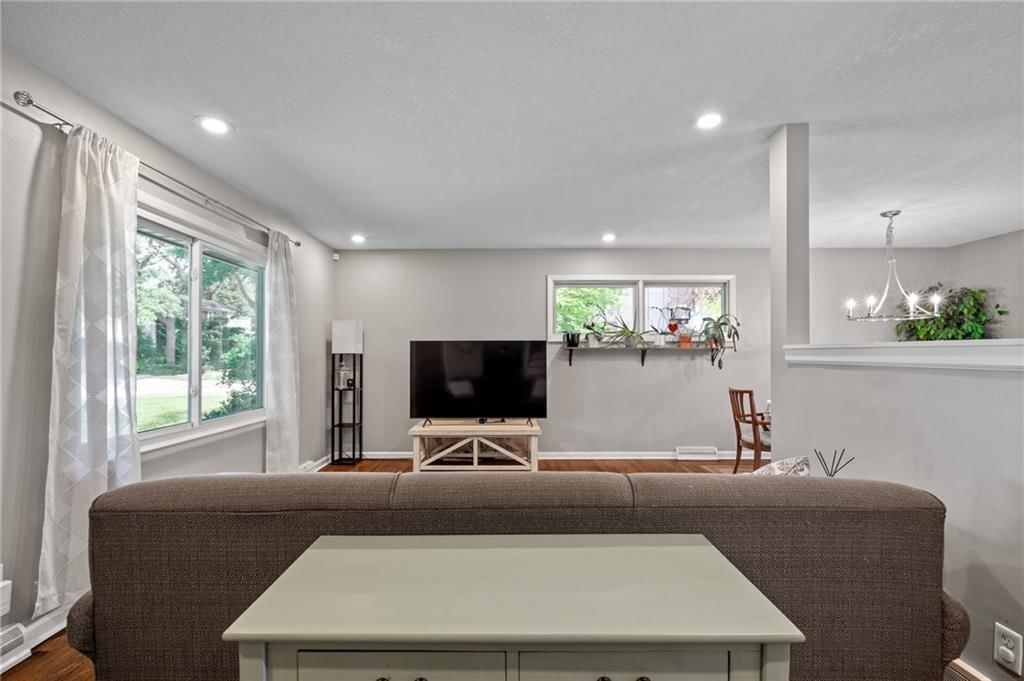 6941 Slater Street — photo 8