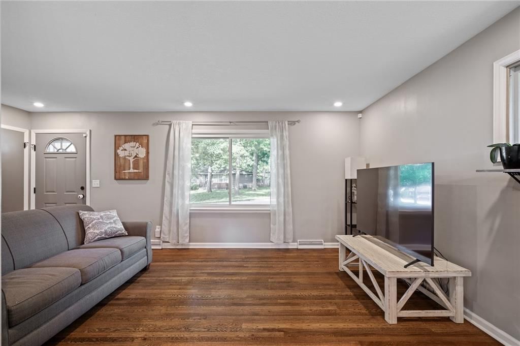 6941 Slater Street — photo 11