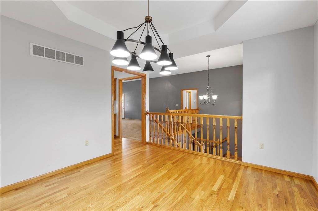 1405 Nottingham Drive — photo 8