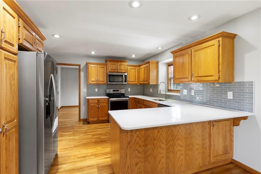 1405 Nottingham Drive — photo 12