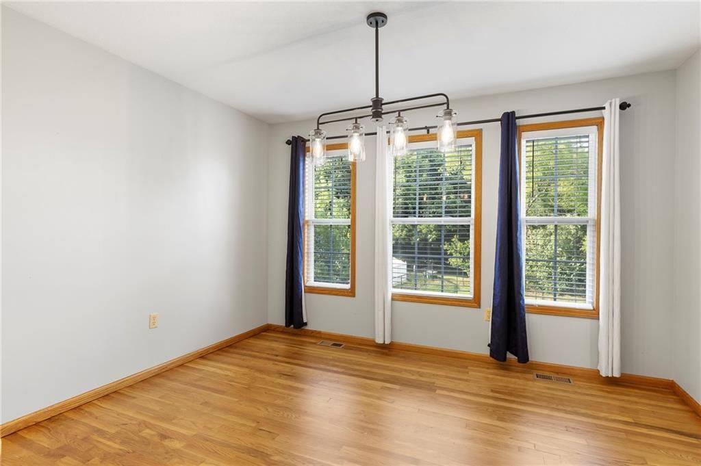 1405 Nottingham Drive — photo 14