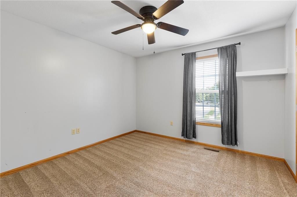 1405 Nottingham Drive — photo 21