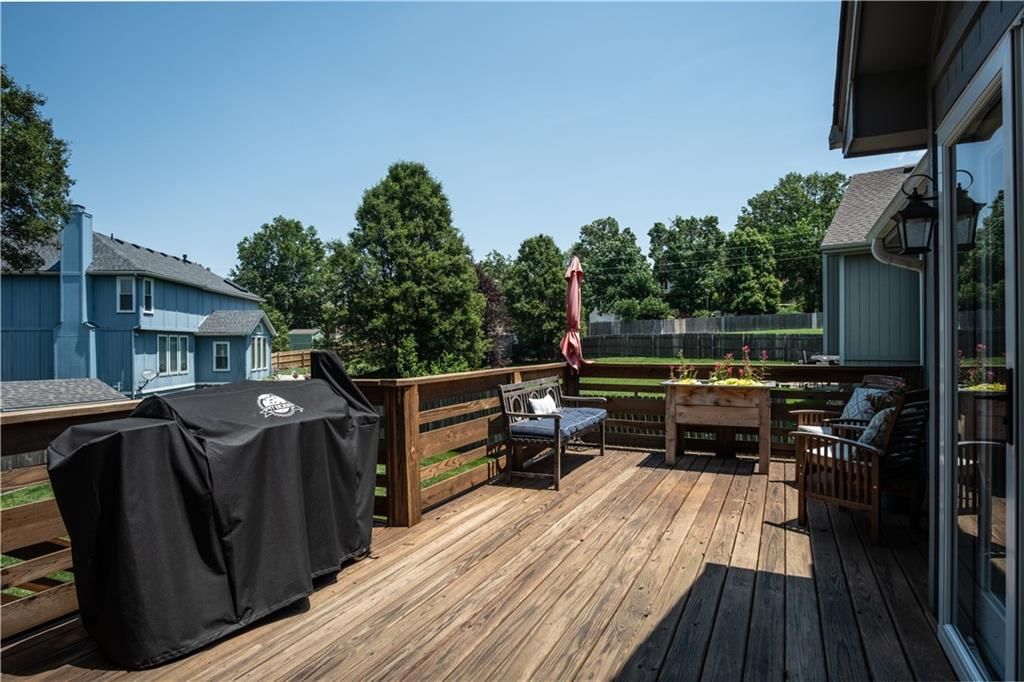 Photo 38 of 42 - 303 Shoreview Drive