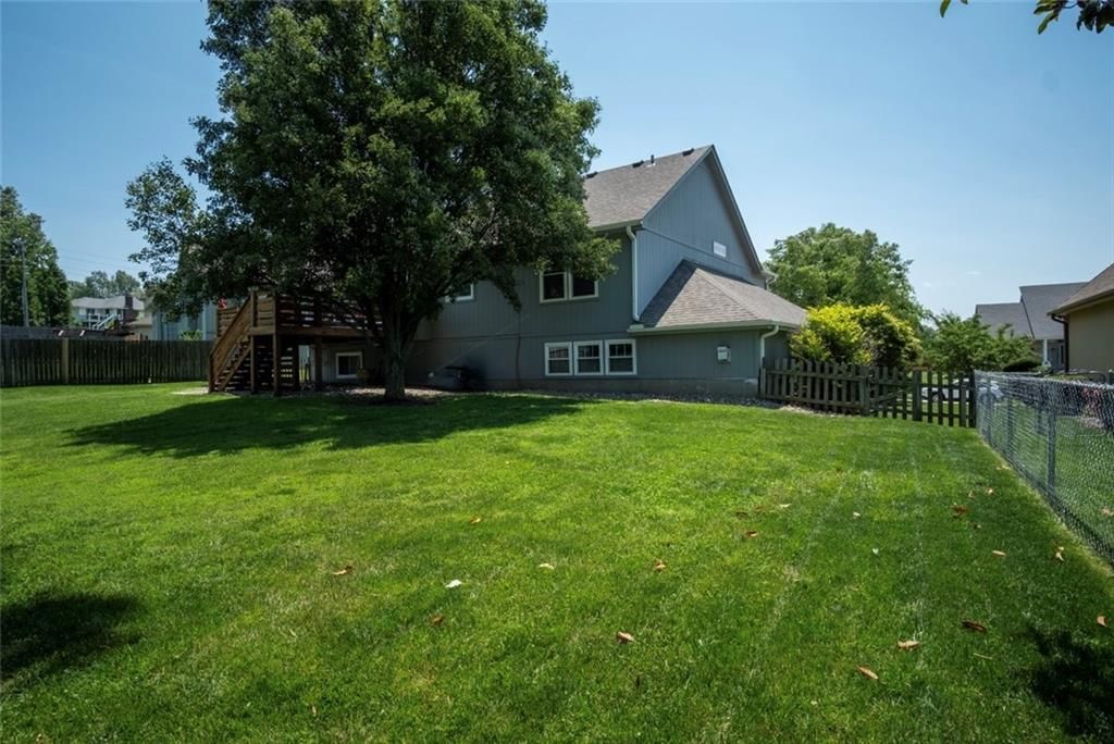 Photo 42 of 42 - 303 Shoreview Drive