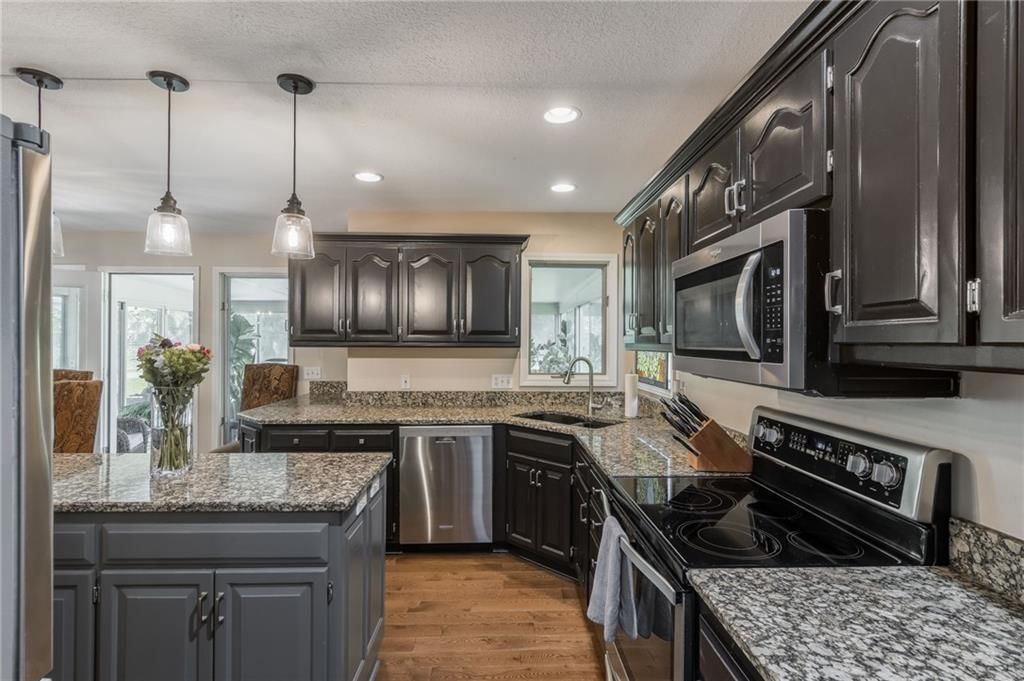 4902 Corinth Drive — photo 29
