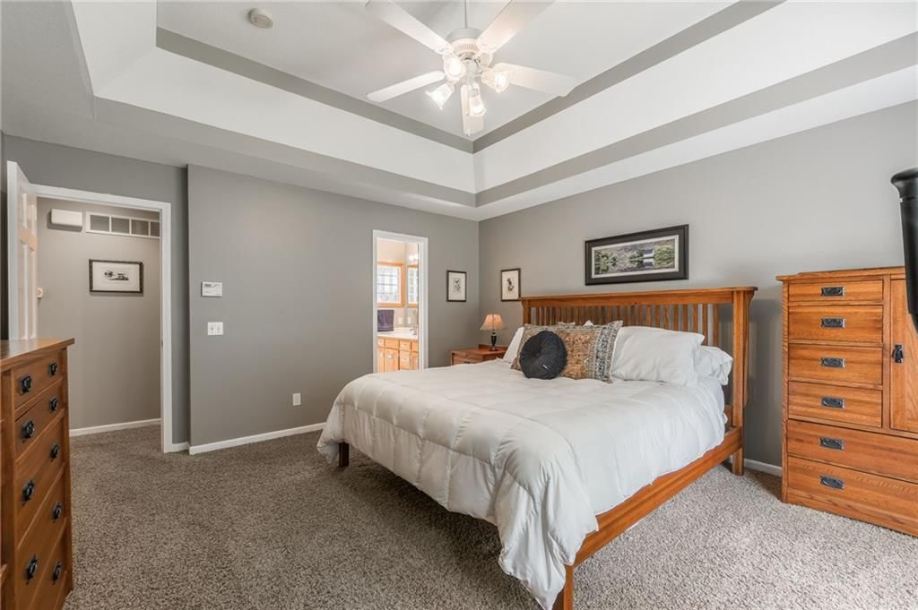 4902 Corinth Drive — photo 36