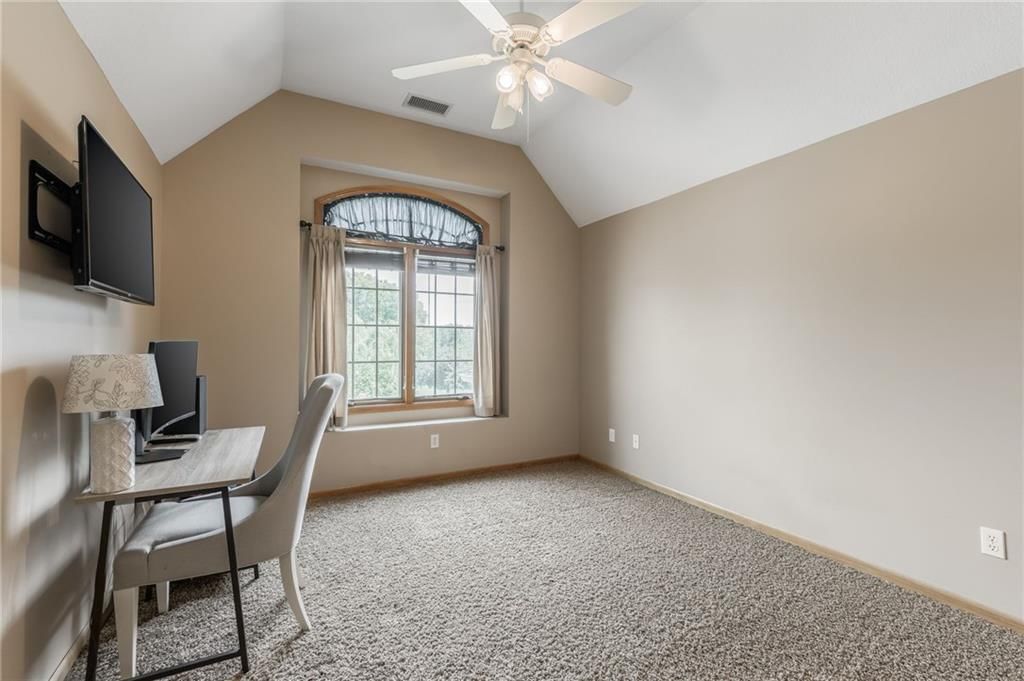 4902 Corinth Drive — photo 41