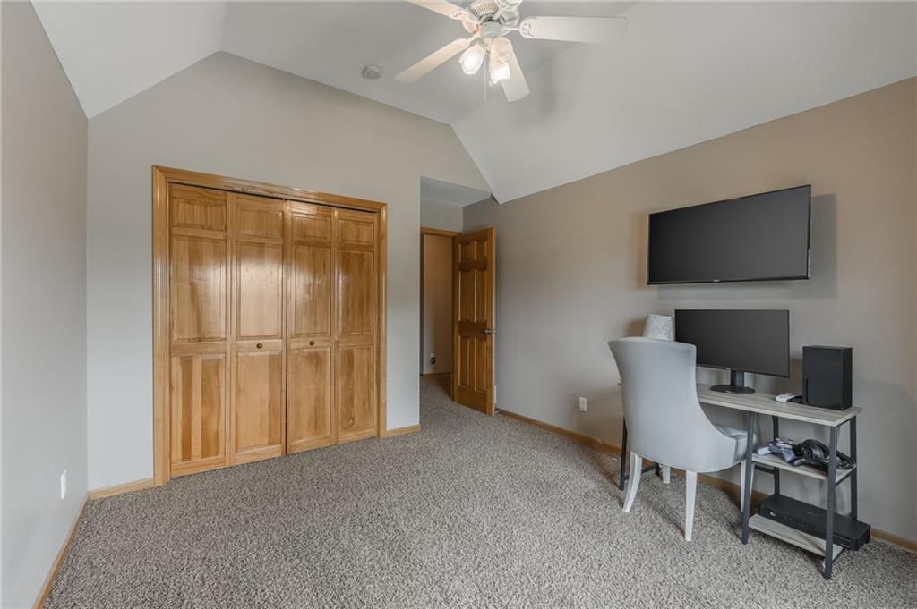 4902 Corinth Drive — photo 42