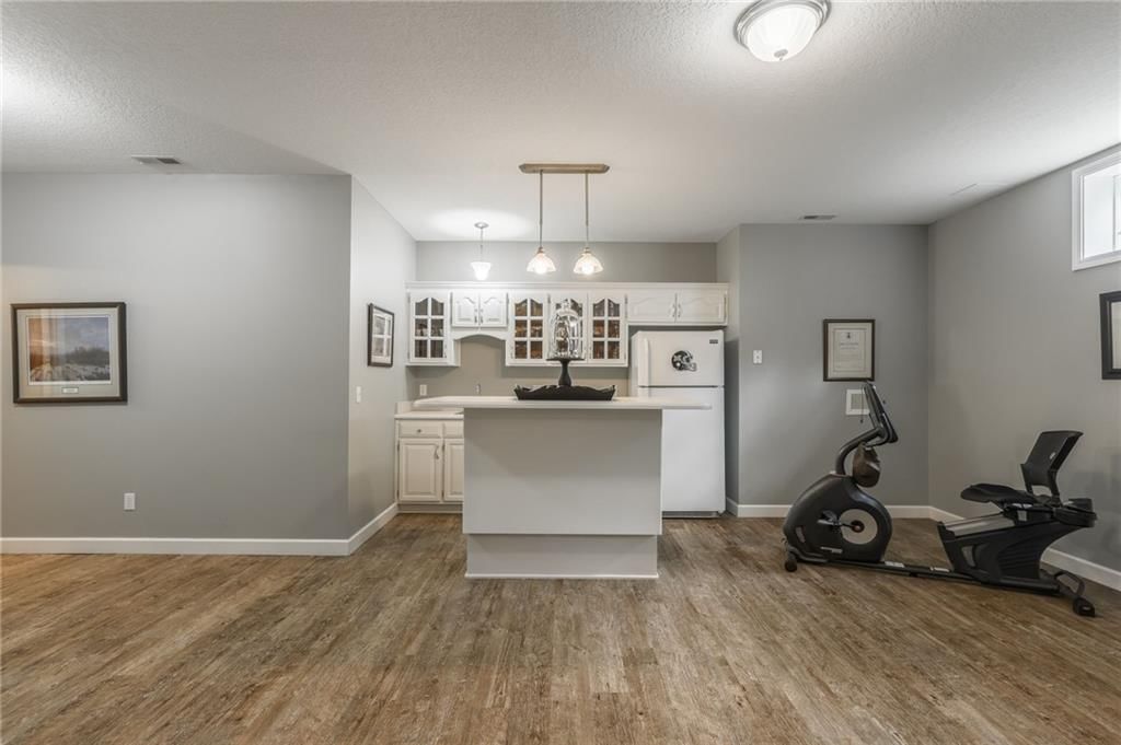 4902 Corinth Drive — photo 50