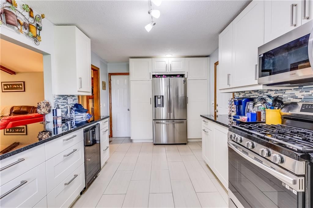 601 W 14th Street — photo 29