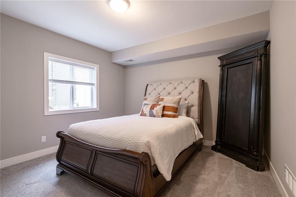 1129 SW Cheshire Drive — photo 32