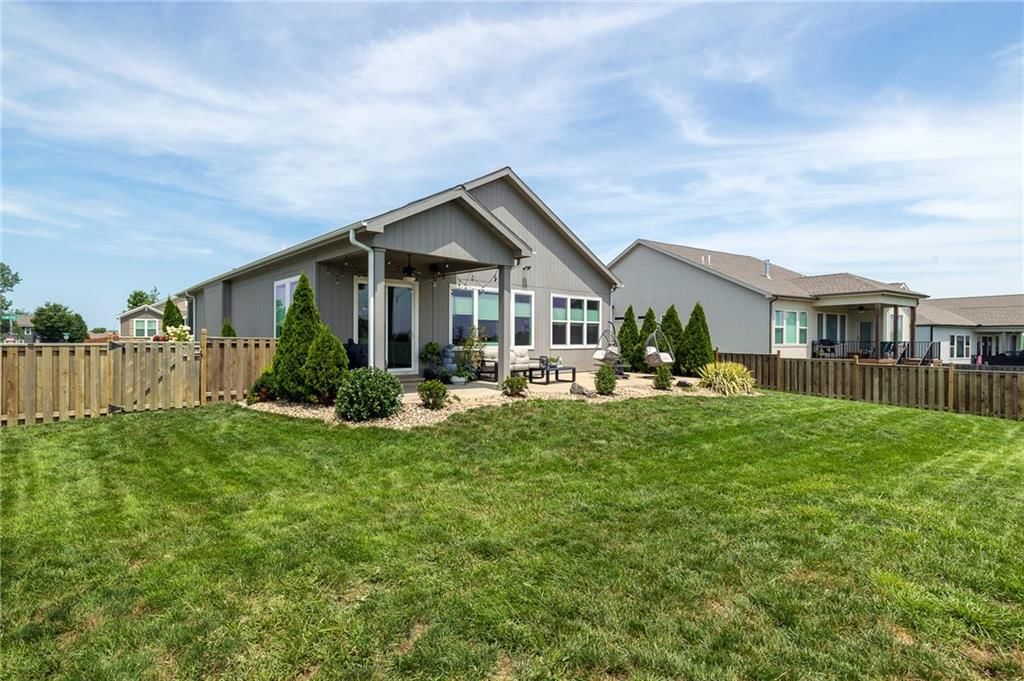 1129 SW Cheshire Drive — photo 35