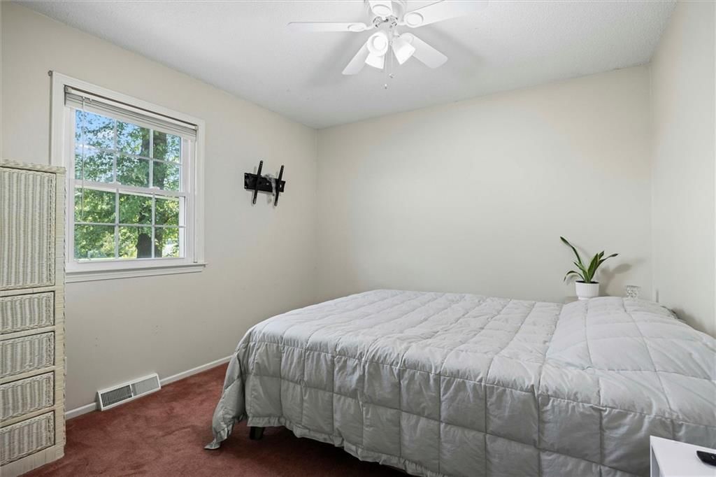 21910 W 73rd Terrace — photo 18