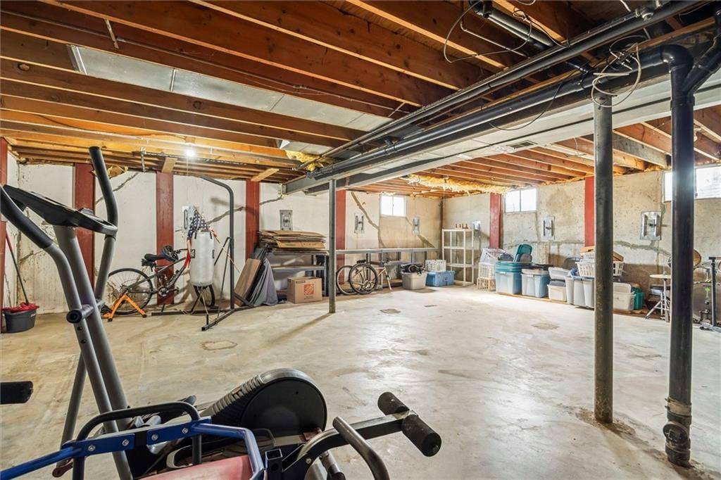 21910 W 73rd Terrace — photo 30