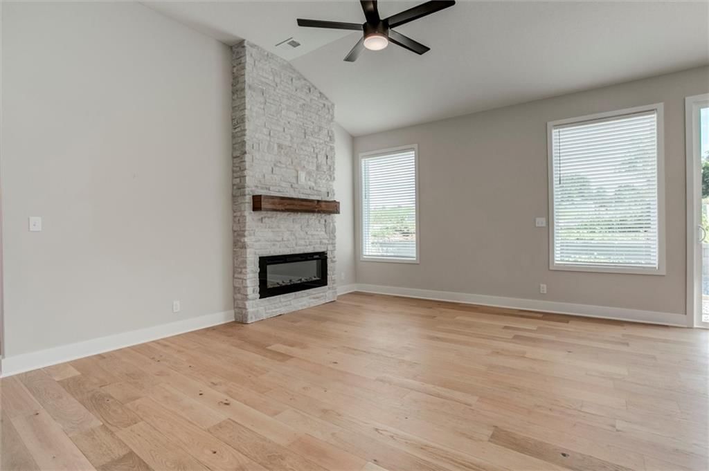 128 S 16th Terrace — photo 6