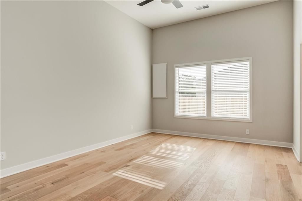 128 S 16th Terrace — photo 19