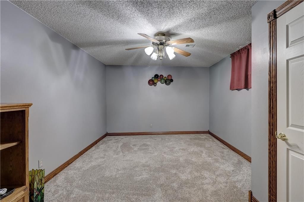 124 Huntington Circle — photo 47
