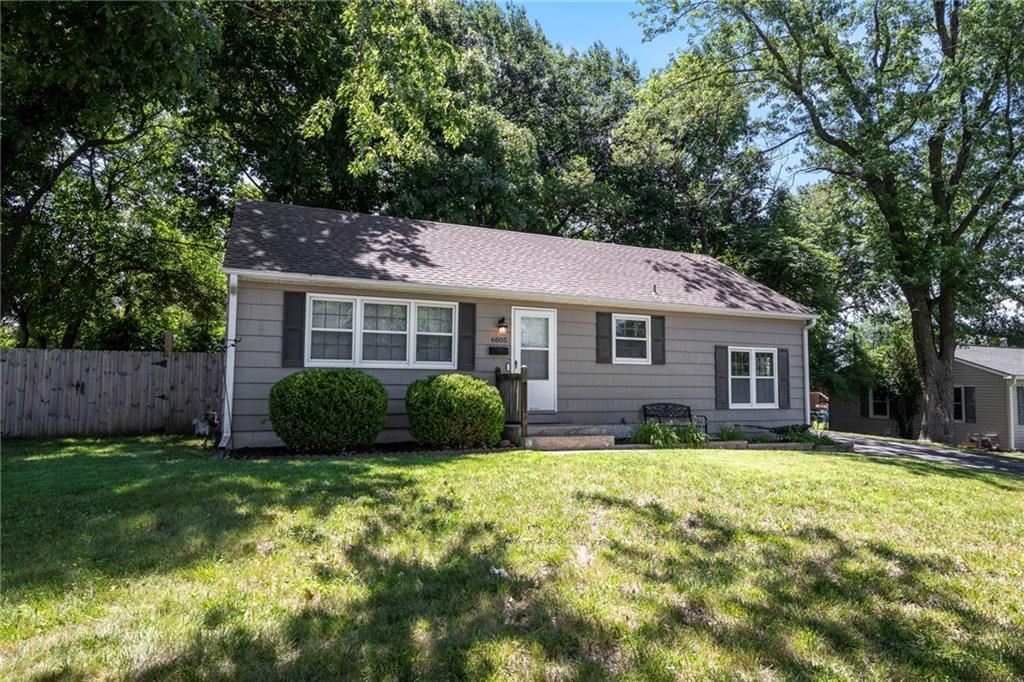 6605 N McGee Street — photo 2
