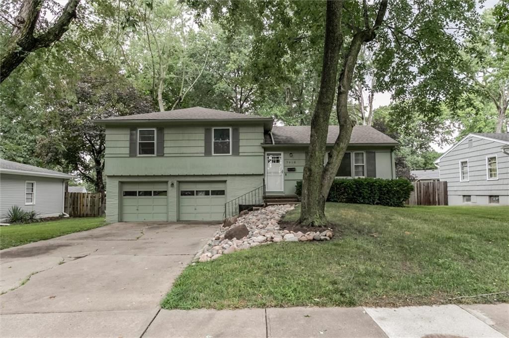 Photo 32 of 32 - 7918 Overton Drive