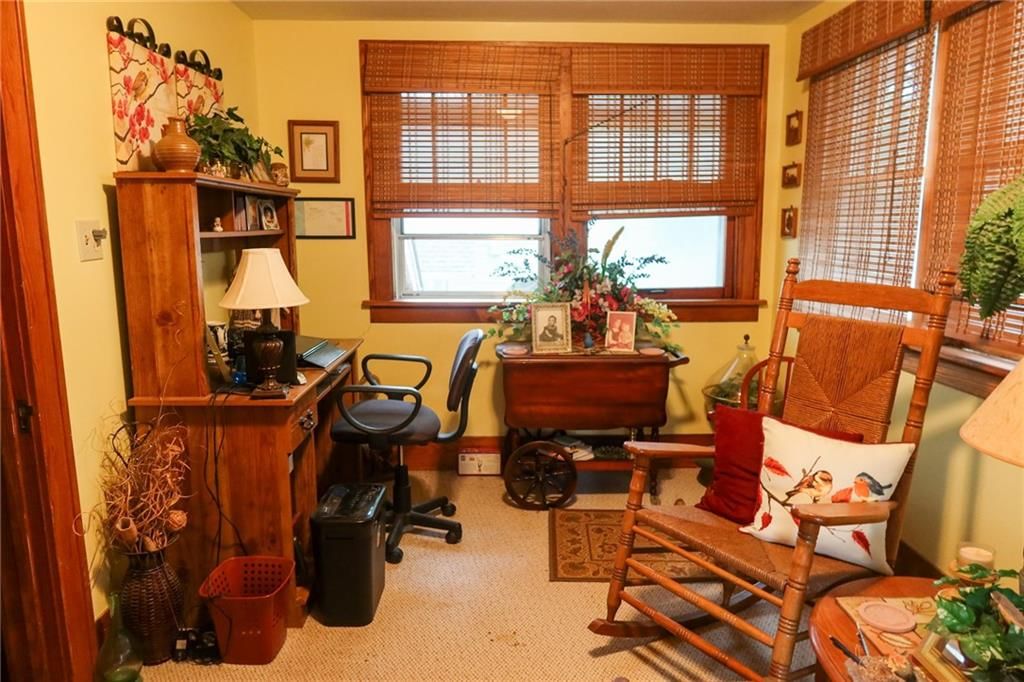 1327 Lawrence Street — photo 12