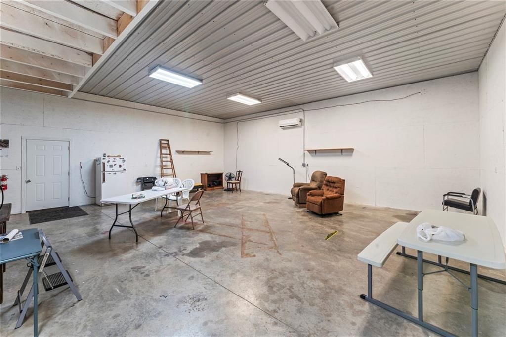 206 N Gordon Street — photo 10