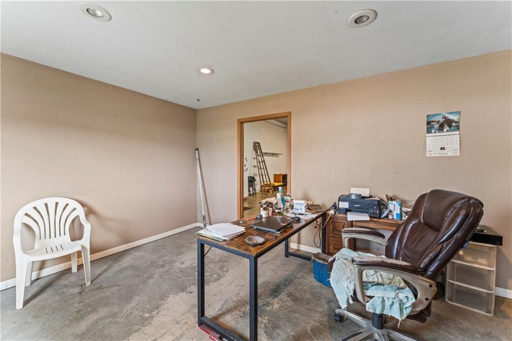 206 N Gordon Street — photo 24