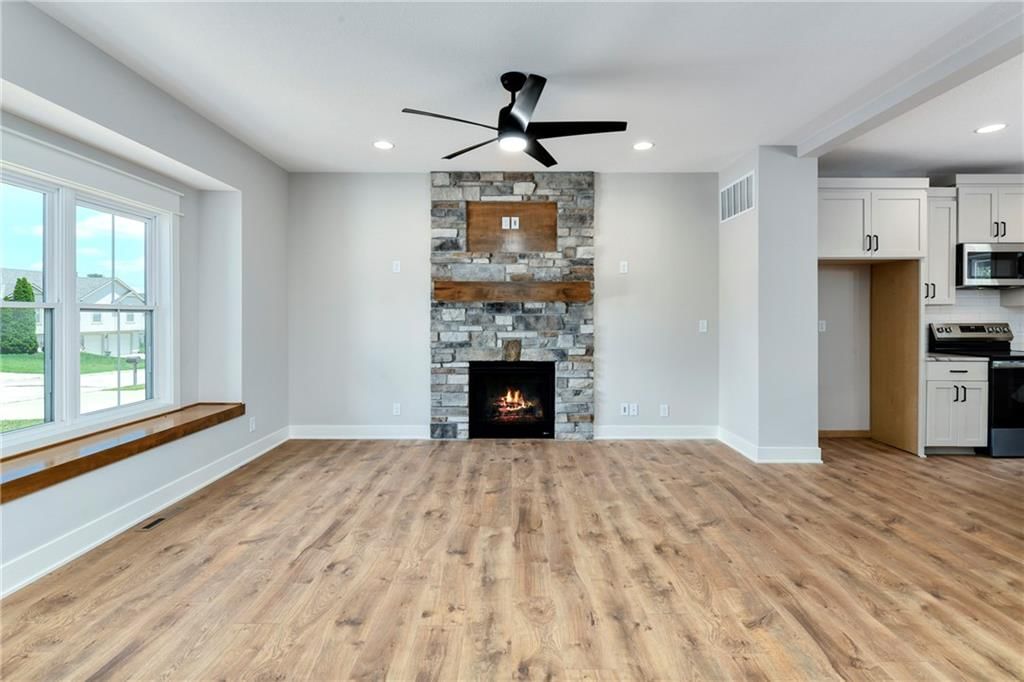 1515 NW Whispering Court — photo 9