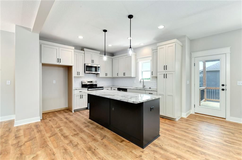1515 NW Whispering Court — photo 13