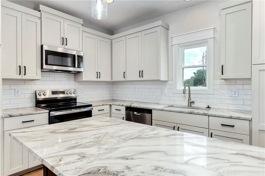 1515 NW Whispering Court — photo 15