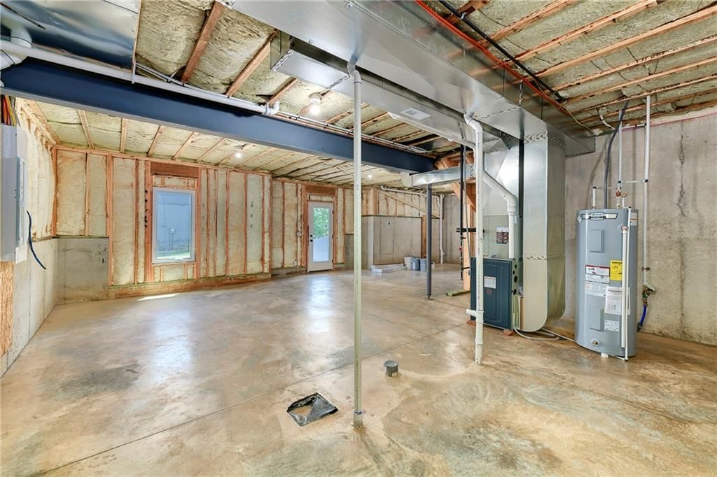 1515 NW Whispering Court — photo 37