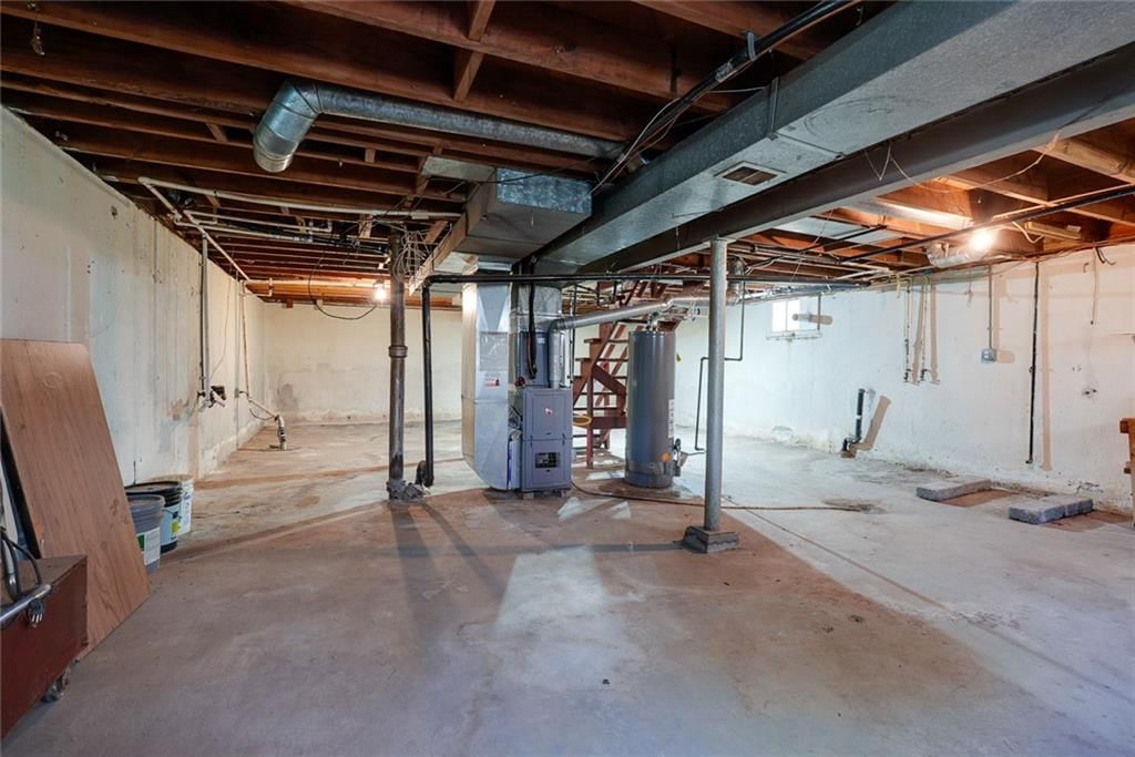 Photo 23 of 29 - 1421 W 28th Terrace