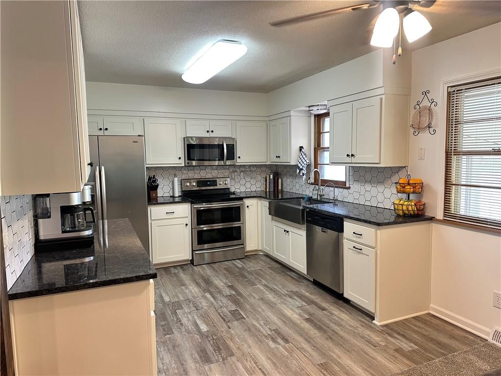 12913 E 41st Street S — photo 12