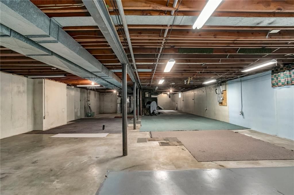 Photo 20 of 27 - 815 N 63rd Street