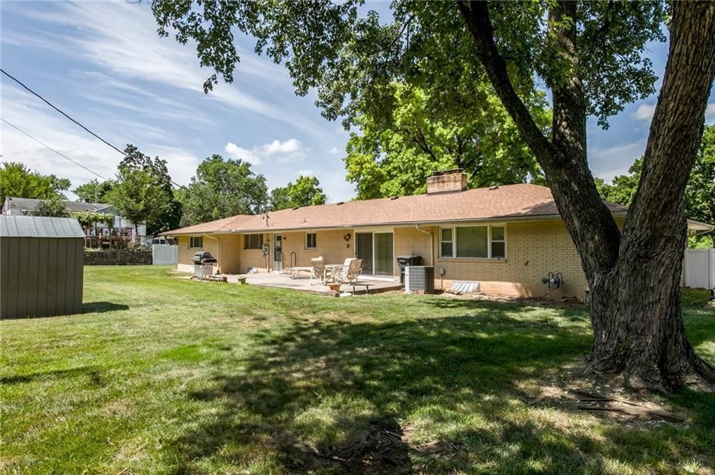 Photo 22 of 27 - 815 N 63rd Street