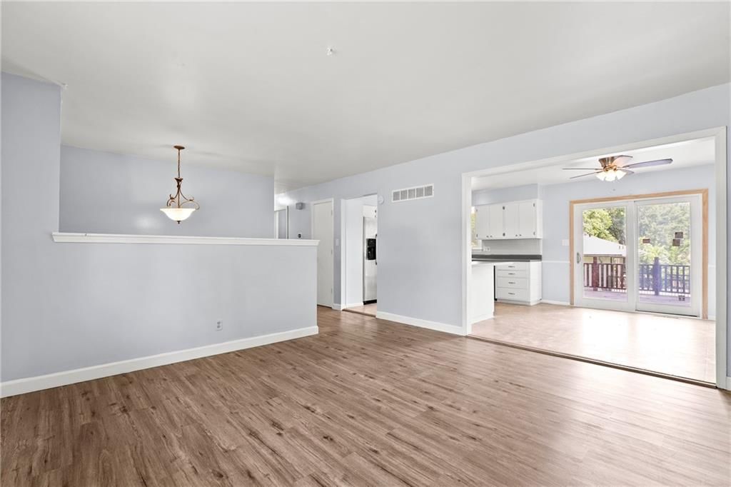 Photo 6 of 27 - 1301 Quincy Street