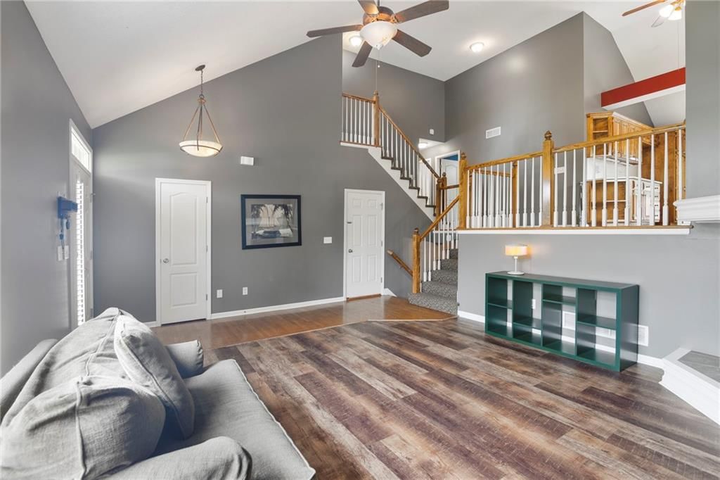Photo 5 of 48 - 3416 SW REGATTA Drive