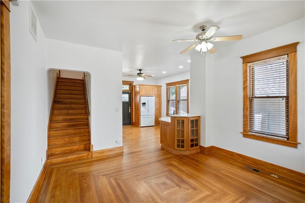 Photo 15 of 93 - 219 N 23rd Street