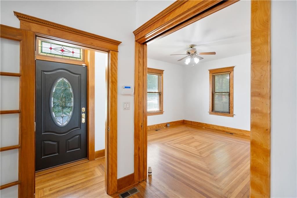 Photo 38 of 93 - 219 N 23rd Street
