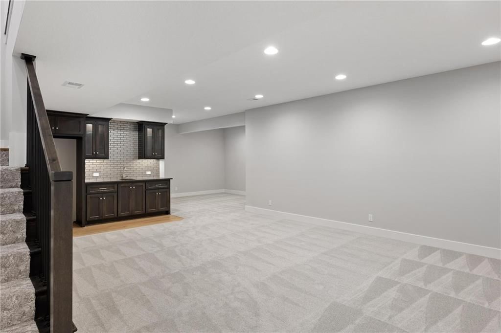 8164 Roundtree Street — photo 17