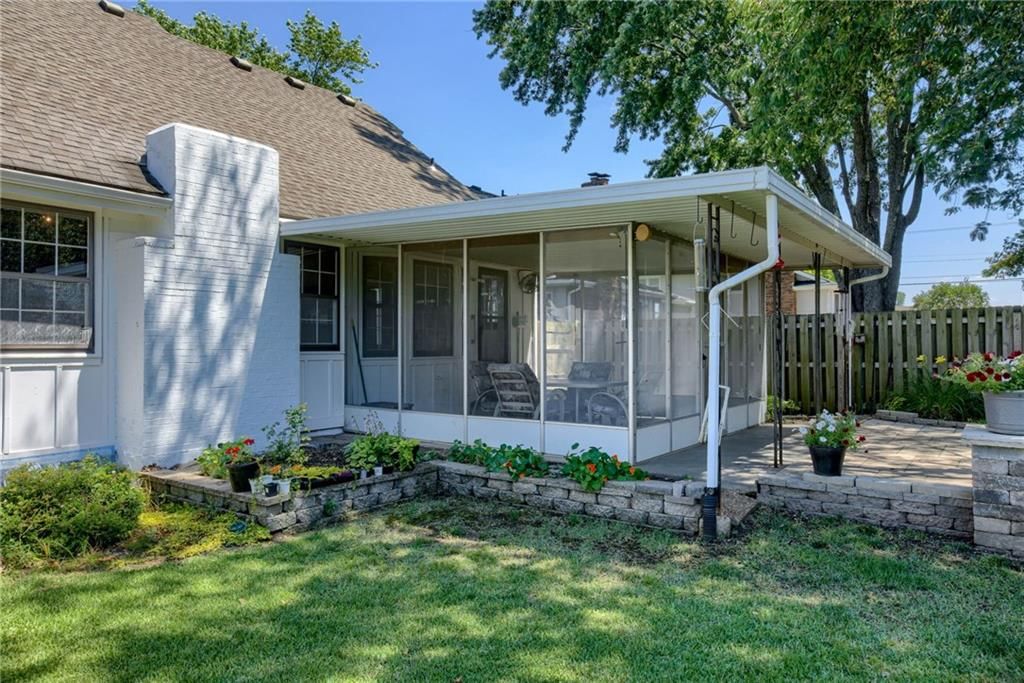Photo 31 of 37 - 7414 Halsey Street