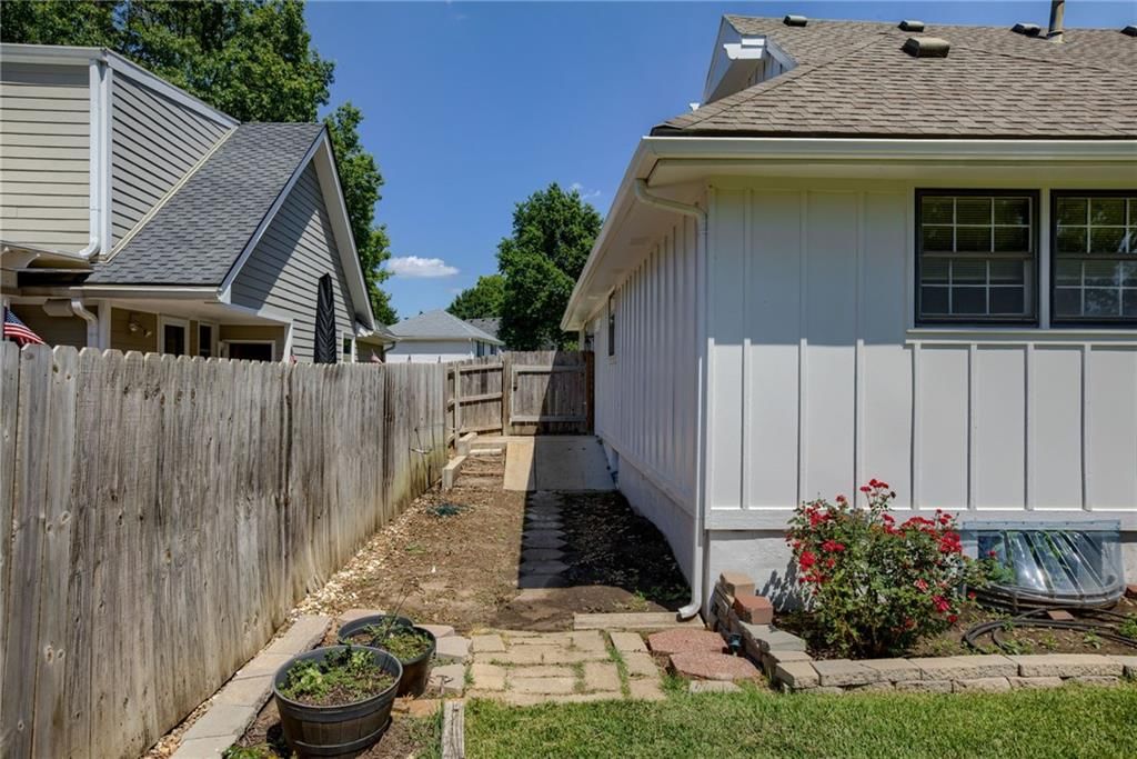 Photo 37 of 37 - 7414 Halsey Street